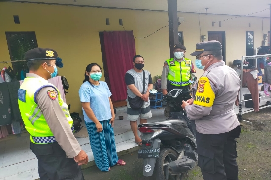 Pastikan Kamtibmas Kondusif, Polsek Gianyar Gelar Sidak Duktang