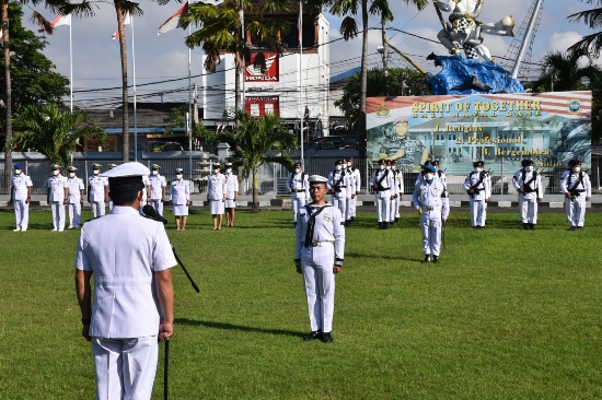 Puncak Acara Hari Armada ke-77, Pangkalan TNI AL Gelar Upacara Bendera