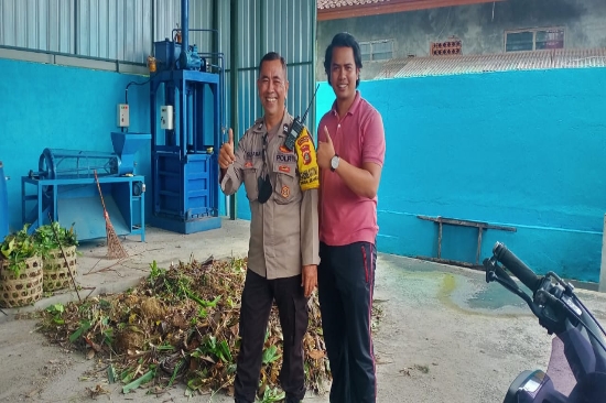 TPS3R Mulai Beroperasi, Bhabinkamtibmas Desa Siangan Lakukan Sambang
