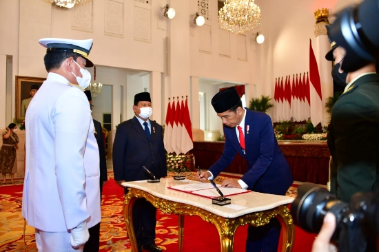Gantikan Jenderal Andika Perkasa, Laksamana Yudo Margono Resmi Dilantik Presiden RI Sebagai Panglima TNI