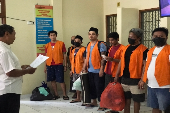 15 Orang Terpidana Narkotika Dipindahkan dari Rutan Polresta dan Polda Bali