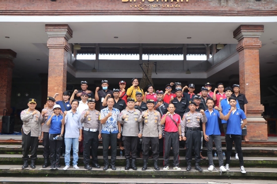 Jumat Curhat, Ini Imbauan Polda Bali Kepada Masyarakat di Desa Kesiman Kertalangu