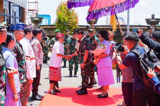 Disambut Pangdam IX/Udayana, Panglima TNI Akan Laksanakan Sejumlah Agenda di Bali