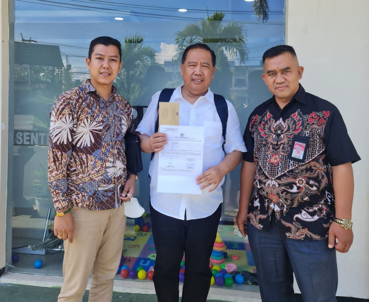 Pengacara Oase Law Firm Dampingi Kepala BPN Banyuwangi Laporkan Mafia Tanah