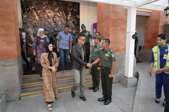 Pangdam IX/Udayana Mengantarkan Mayjen TNI Sonny Aprianto untuk Berdinas di Jakarta
