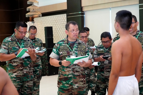 TNI AD Cari Prajurit Khusus Kostrad dan Kopassus, Kodam IX/Udayana Gelar Sidang Parade Caba PK