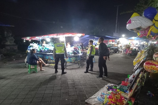 Cegah Kejahatan, Polsek Blahbatuh Intensifkan Blue Light Patrol
