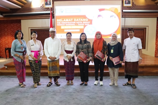 Wali Kota Denpasar Terima Tim Verfikasi Kota Sehat Pusat