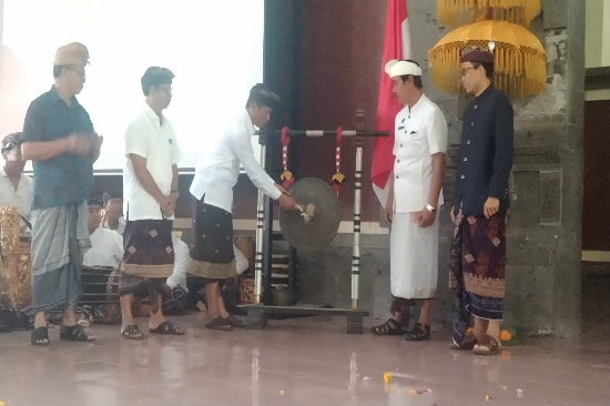SMK 3 Denpasar Gelar Job Fair & Education Expo 2023: Mempertemukan Pencari Kerja dengan Industri