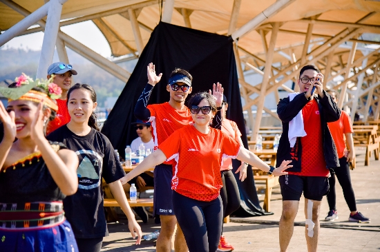 90 Pelari Ramaikan Fun Run Road To IFG Labuan Bajo Marathon 2023