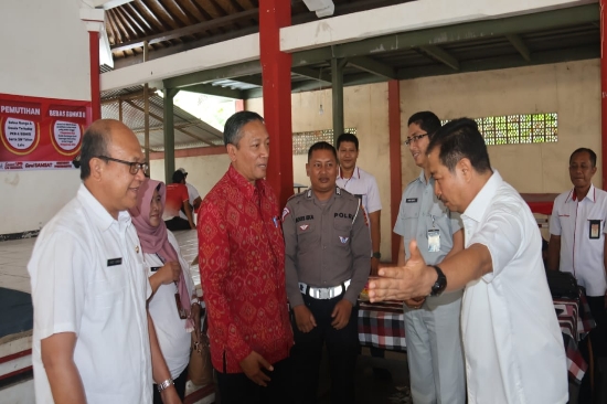 Masuk Nominasi Innovative Government Award, Tim Validasi Lapangan Lakukan Peninjauan Inovasi Penagihan Metaksu dan Samsat Kerthi Digital