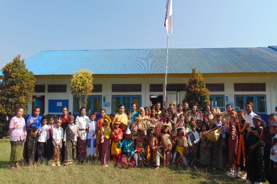 Peringati Hari Sumpah Pemuda ke-95, SDI Tenda Gelar Pentas Seni