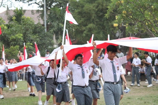 Kirab Merah Putih, Meriahkan Peringatan Hari Pahlawan dan Sumpah Pemuda di Kota Denpasar