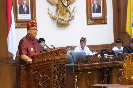 Perda APBD Semesta Berencana Provinsi Bali Tahun Anggaran 2024 dan Perda Pajak Daerah dan Retribusi Daerah Ditetapkan