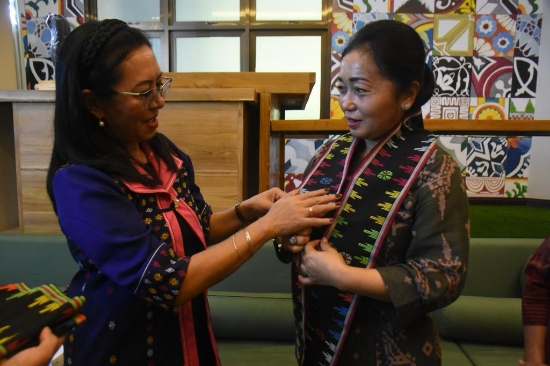 Pelajari Program Unggulan Lorakaca, Pemkab Manggarai Barat Kunjungi Dekranasda Kota Denpasar