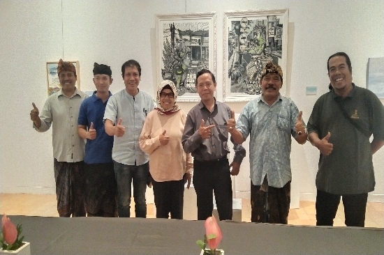 34 Dosen ISI Denpasar Gelar Pameran “Surya Segara Rupa” di Santrian Galery