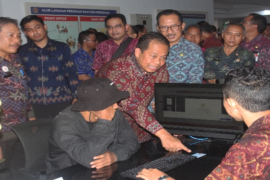 Resmikan MPP Buleleng, Pj. Gubernur Mahendra Jaya Tekankan MPP jadi Upaya Ubah Stigma Negatif Pelayanan Publik yang Berbelit