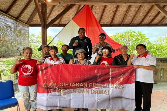 Aksi Pemilu Damai, Relawan Capres-Cawapres di Bali Ngopi Bareng