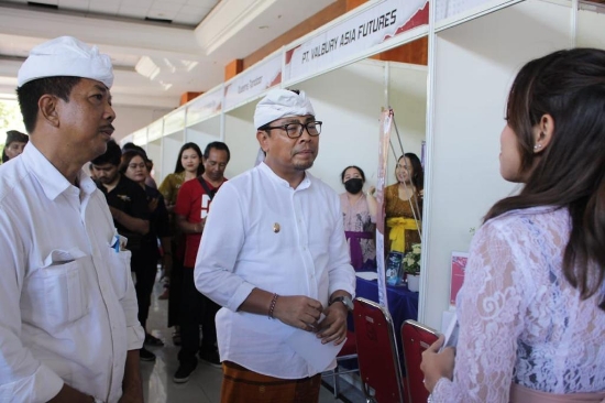 Wawali Arya Wibawa Buka Job Fair 2023, Tersedia 2.063 Lowongan Kerja dari 38 Perusahaan