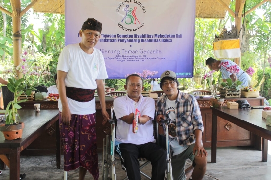 Yayasan SDMB Gelar Acara Pengenalan dan Pengukuhan Anggota
