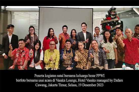 Untuk Pertama Kali, Keluarga Besar PPWI Selenggarakan Natal Bersama
