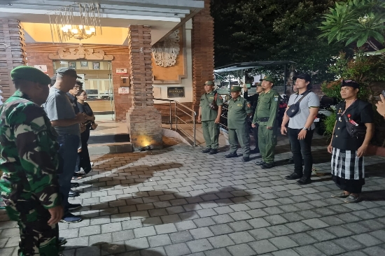 Jelang Pergantian Tahun, Desa Dangin Puri Kaja Gelar Giat Patroli