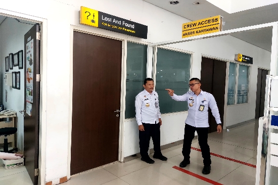 Kemenkumham Jatim Pastikan Pelayanan Prima di TPI Juanda di Momen Nataru