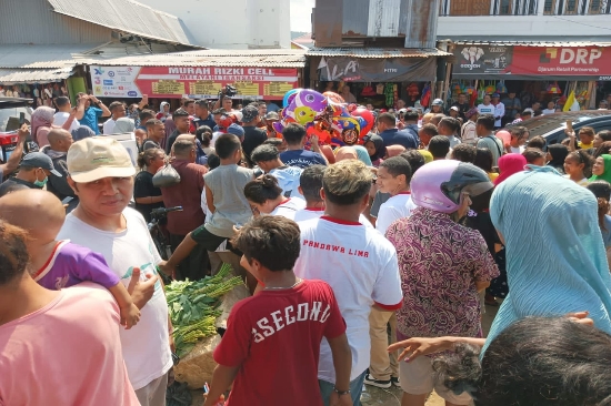 Kunjungi Pasar Rakyat Batu Cermin, Ini Doa Pedagang Buat Cawapres Gibran Rakabuming Raka