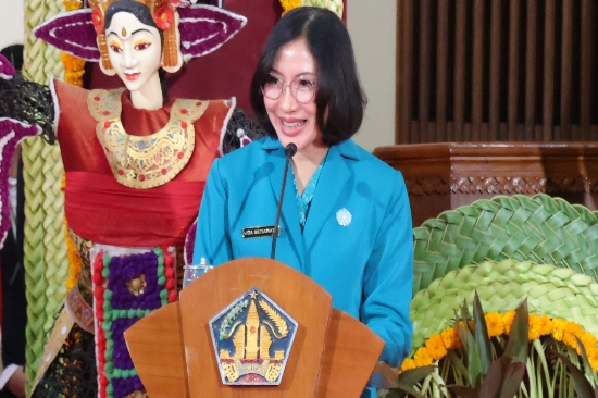 Pj. Ketua TP PKK Provinsi Bali Lantik Penjabat Ketua TP PKK Klungkung