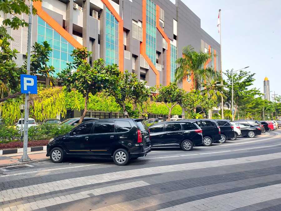 5 Lokasi Parkir TJU dan Gedung di Surabaya yang bisa Bayar Pakai Non Tunai