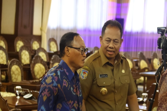 Eksekutif dan Legislatif Provinsi Bali Saling Dukung Bahas 2 Raperda Menjadi Perda