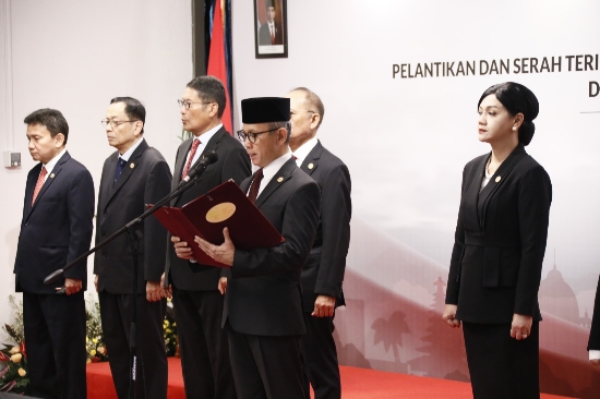OJK Lantik 21 Kepala OJK Daerah untuk Perkuat Organisasi