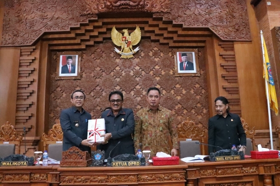 Dari Rapat Paripurna Ke-10 Masa Persidangan II DPRD Denpasar