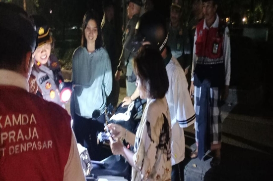Pastikan Keamanan dan Kenyamanan Kota, Satpol PP Kota Denpasar Gelar Patroli Rutin