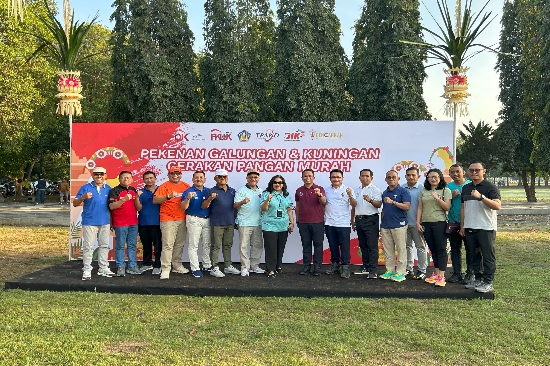 OJK Bersama FKLJK Provinsi Bali dan Dinas Pertanian Provinsi Bali Gelar Pekenan Galungan dan Kuningan