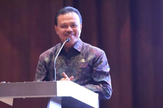 Tandatangan Perjanjian Kerja Sama (PKS) Pemerintah Provinsi Bali dan Kabupaten/Kota, Sekda Dewa Indra Ajak Bapenda se-Bali Gali Potensi Pajak dan Tunggakan Pajak