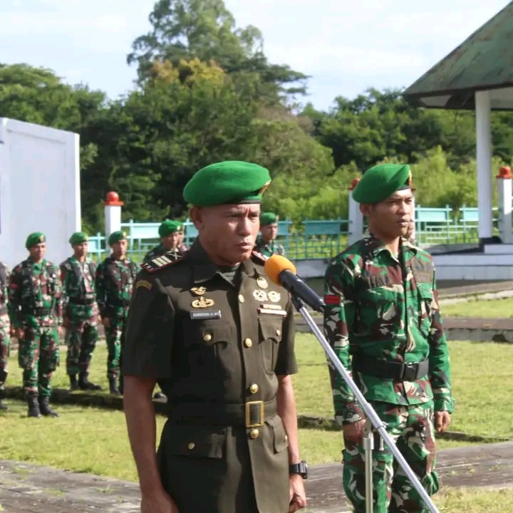 Kodim 1612/Manggarai Gelar Ziarah Rombongan di Taman Makam Pahlawan Lalong Tana Karot