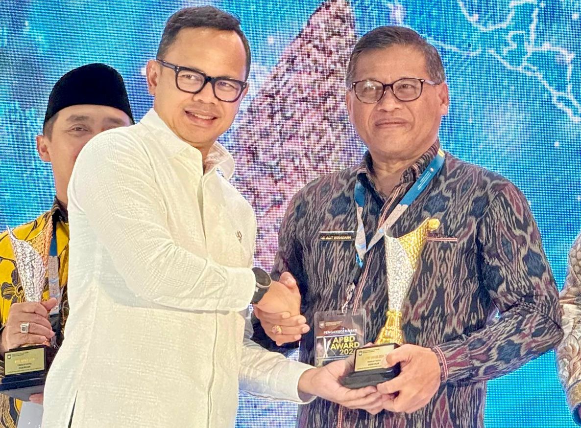 Pemkot Denpasar Raih Dua Penghargaan Pada Ajang APBD Awards Tahun 2024