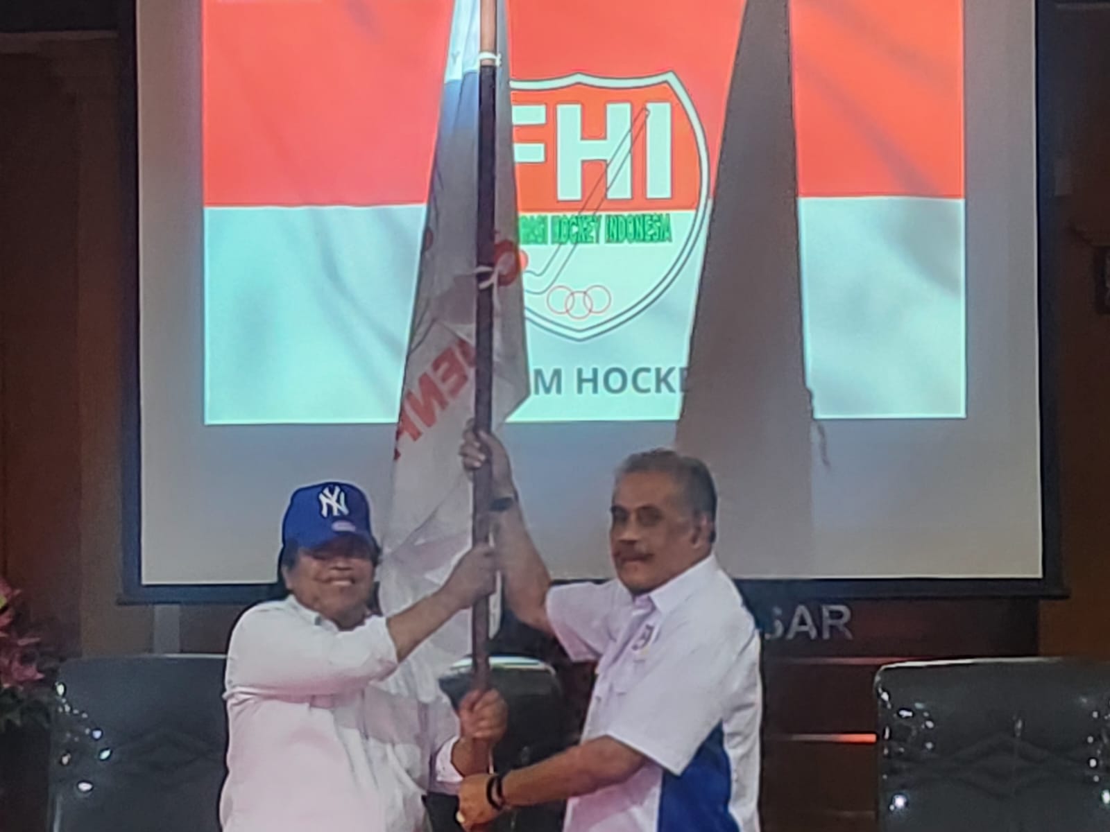 Mantan Camat Denut, Nyoman Lodera Didapuk Pimpin FHI Kota Denpasar