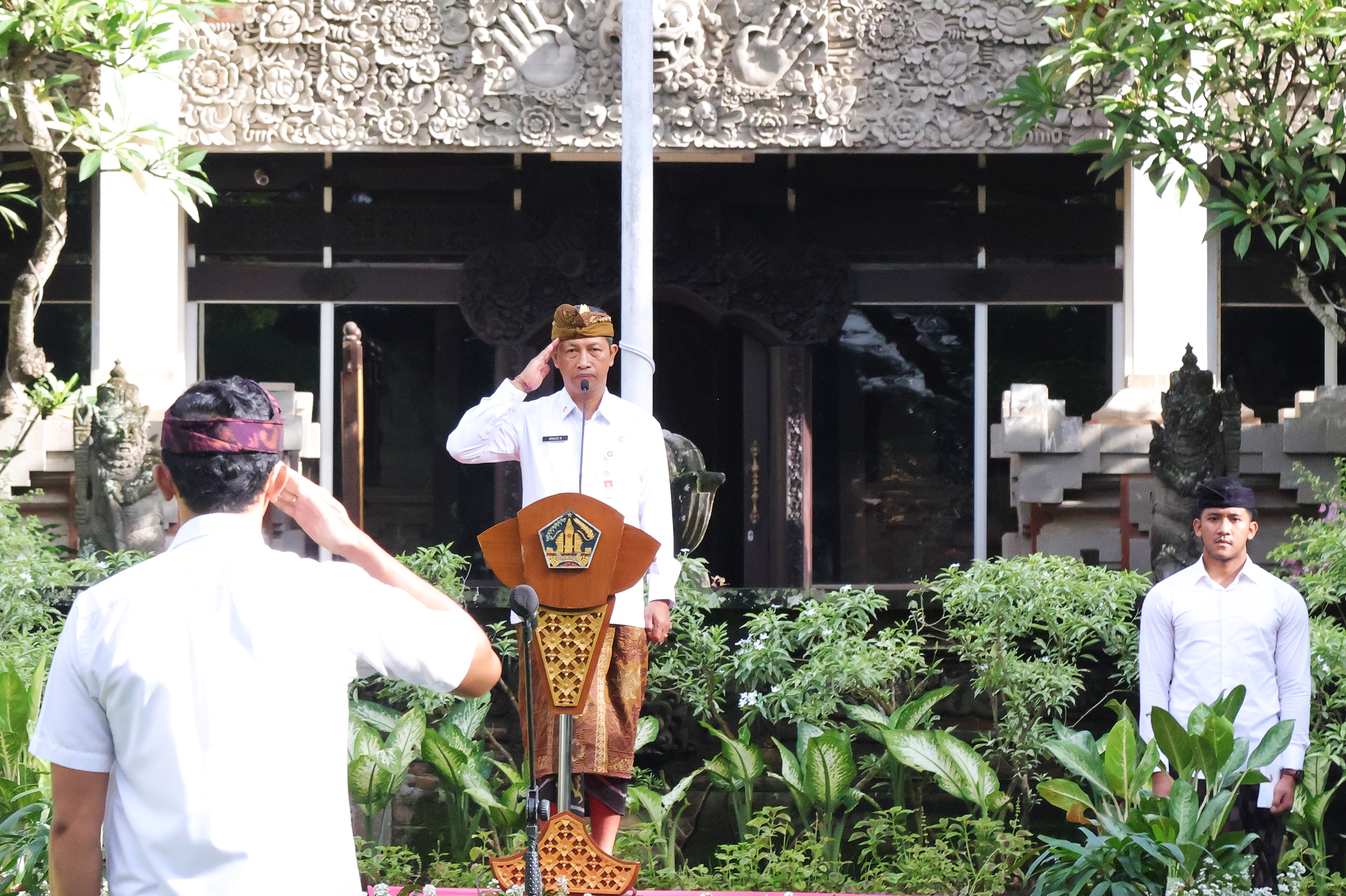 Semangat Bela Negara ke-76: Pemprov Bali Gelar Upacara di Lapangan Kantor Gubernur dan Seluruh Perangkat Daerah