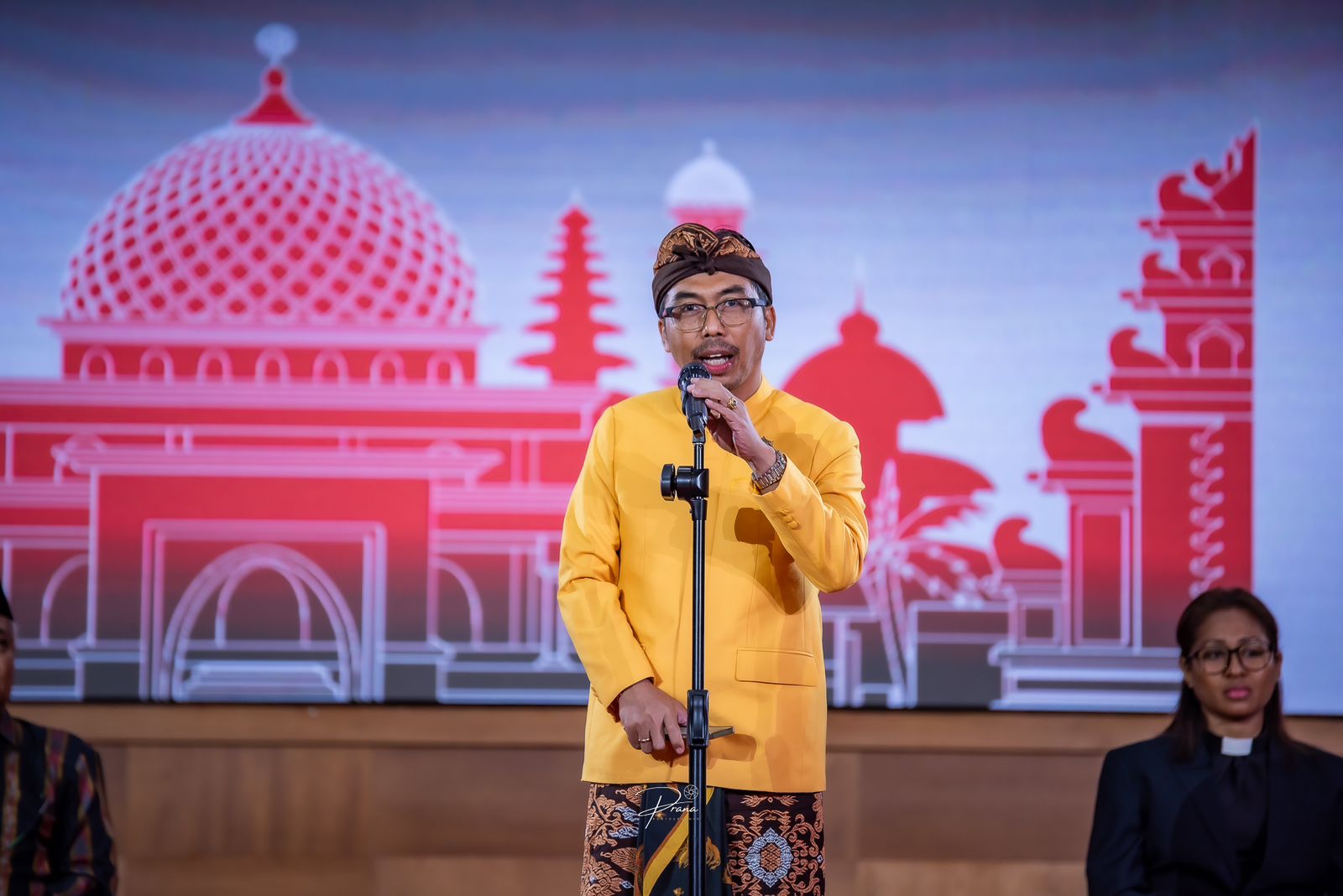 Dari Gedung Nusantara IV DPR RI, PHDI Serukan Perdamaian Dunia