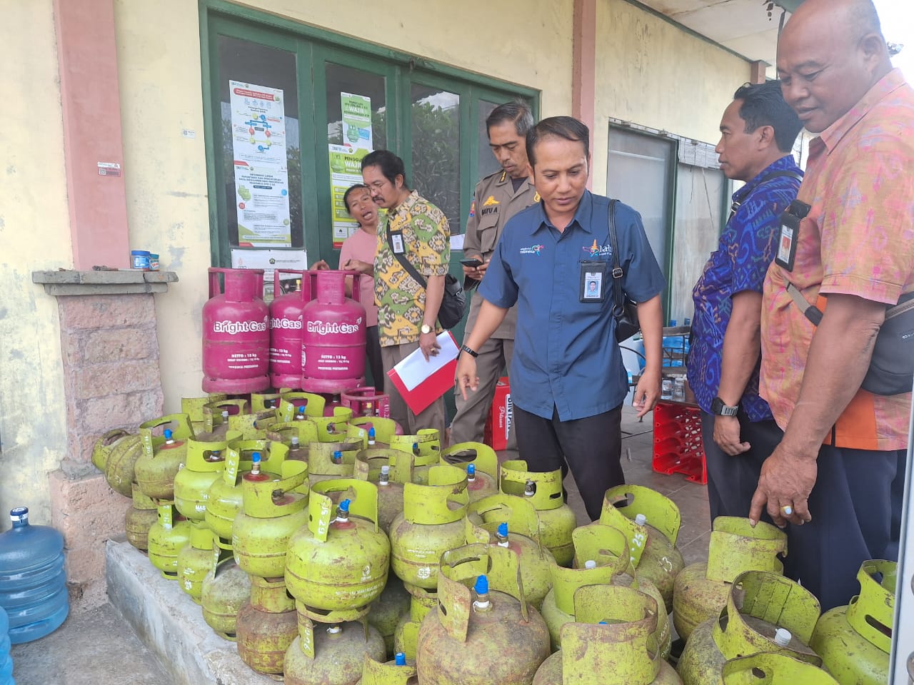 Sidak LPG 3 Kg, Tim Pengawas Terpadu Disperindag Temui Pelanggaran