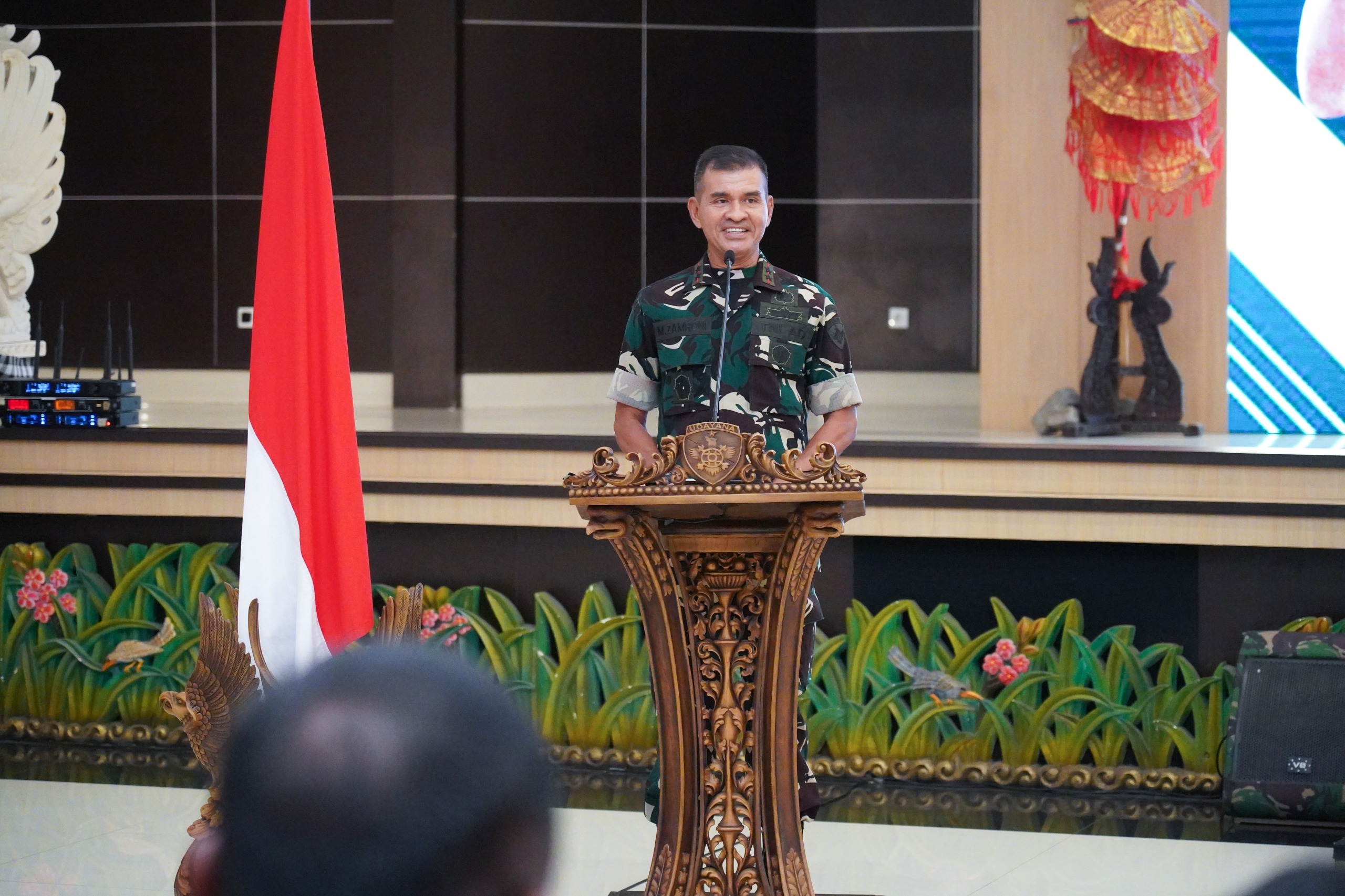 Pangdam Zamroni: Babinsa Garda Terdepan Tangani Sampah