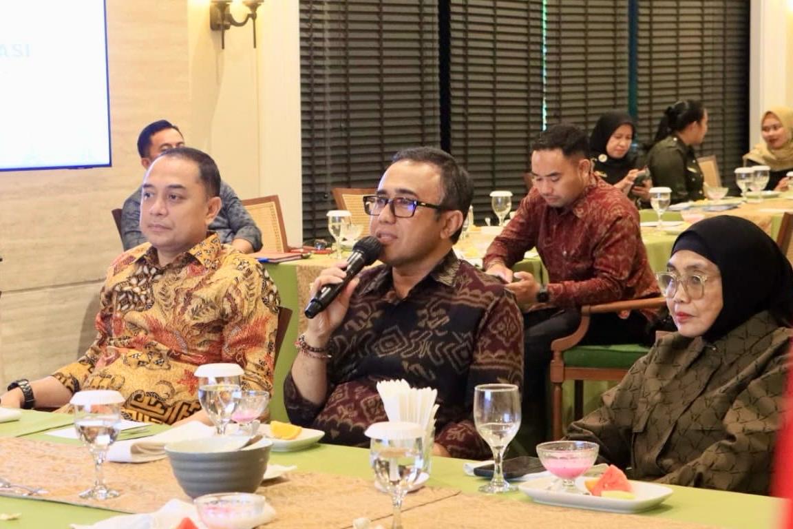 Wali Kota Jaya Negara Ikuti Rakor Dewan Pengurus APEKSI Komwil I–VI Bahas Isu Strategis hingga Persiapan Munas VII APEKSI di Surabaya