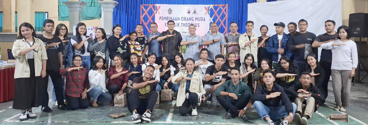 OMK Teofilus Paroki Cewonikit dan Cara Beragama yang Moderat