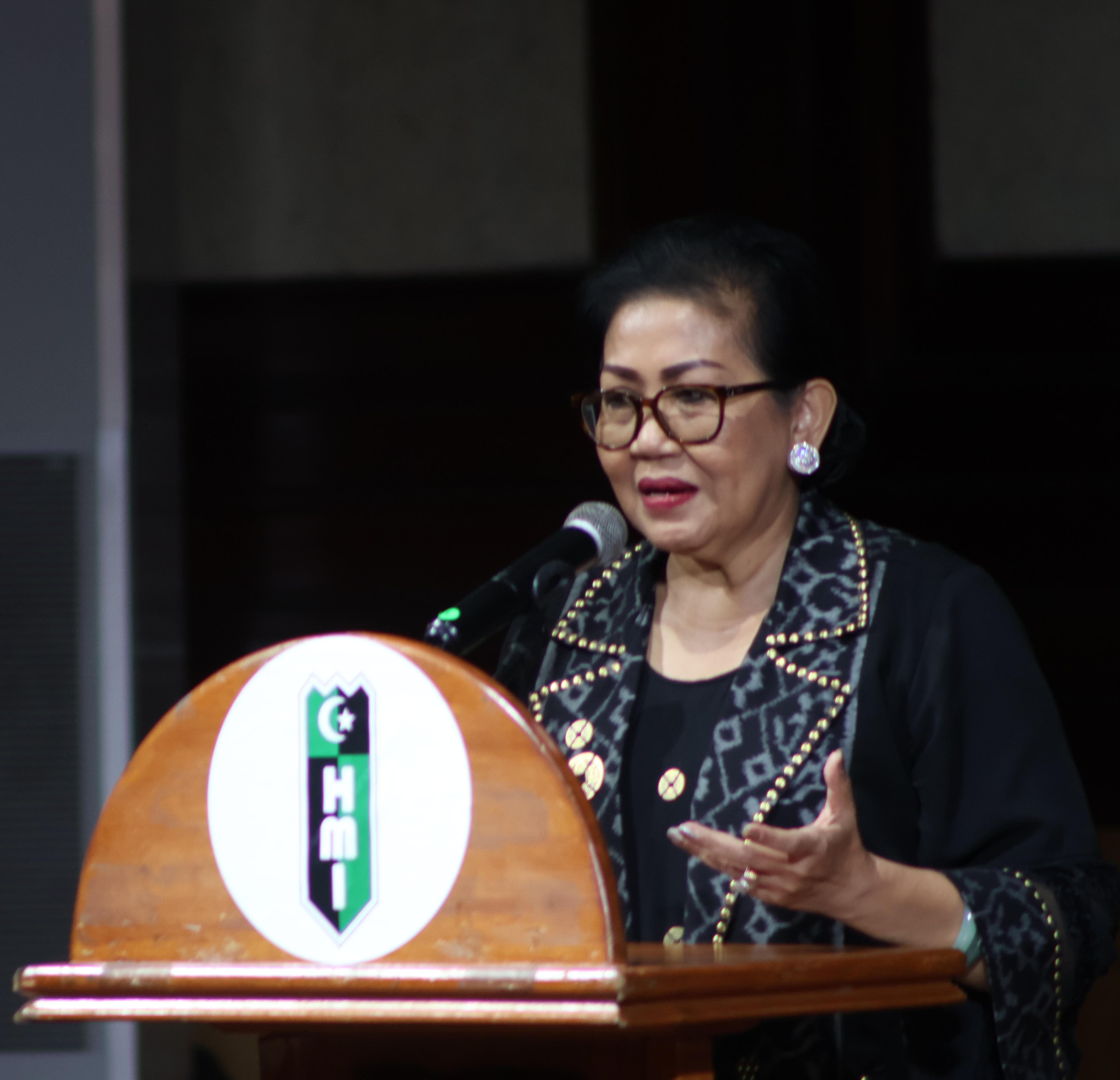 Ny. Putri Koster Ajak Generasi Muda Asah Intelektual, Emosional, dan Spiritual