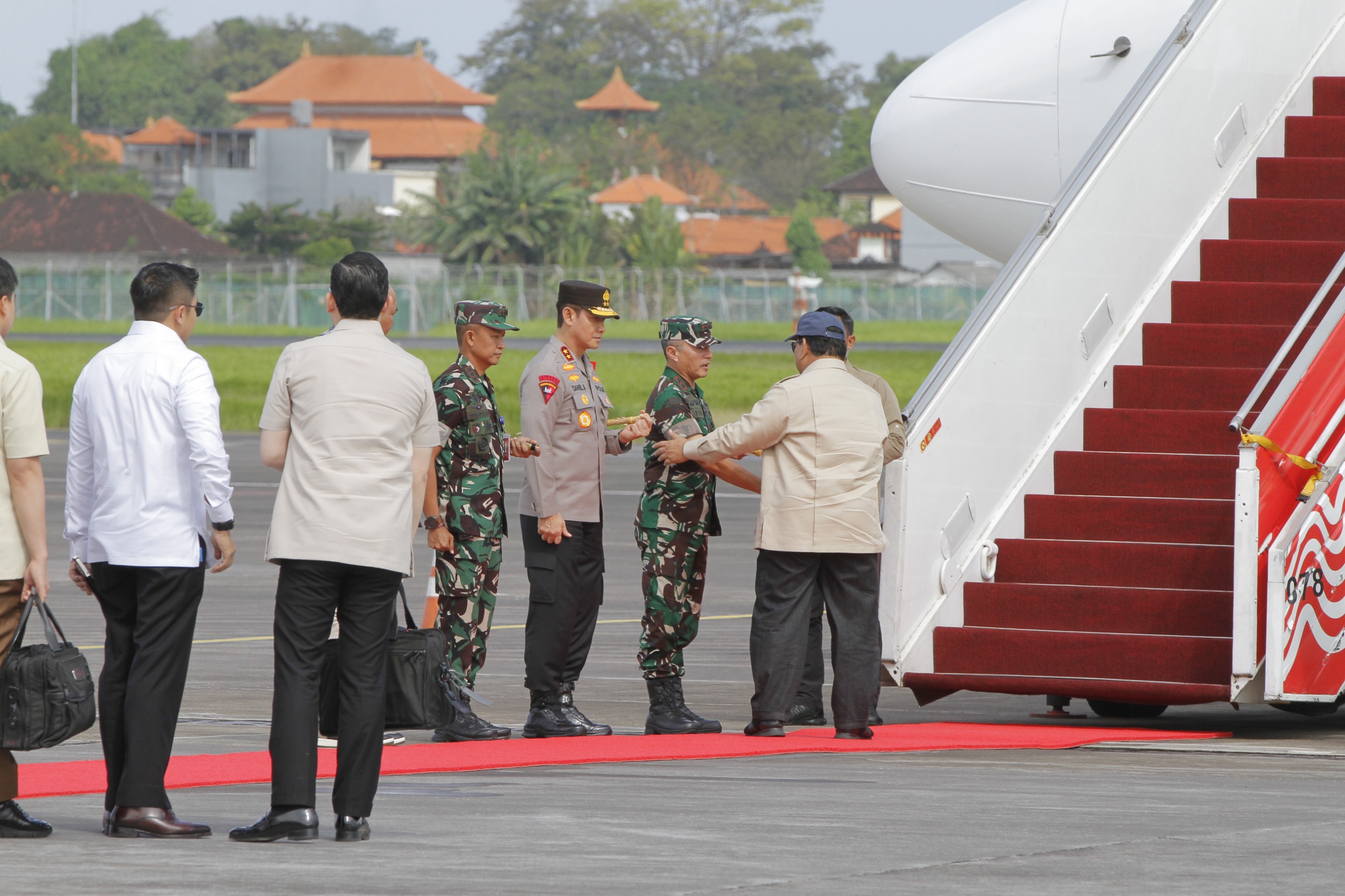 Pangdam IX/UDY Kawal Kepulangan Presiden Prabowo Usai Tuntaskan Kunjungan Strategis di Bali