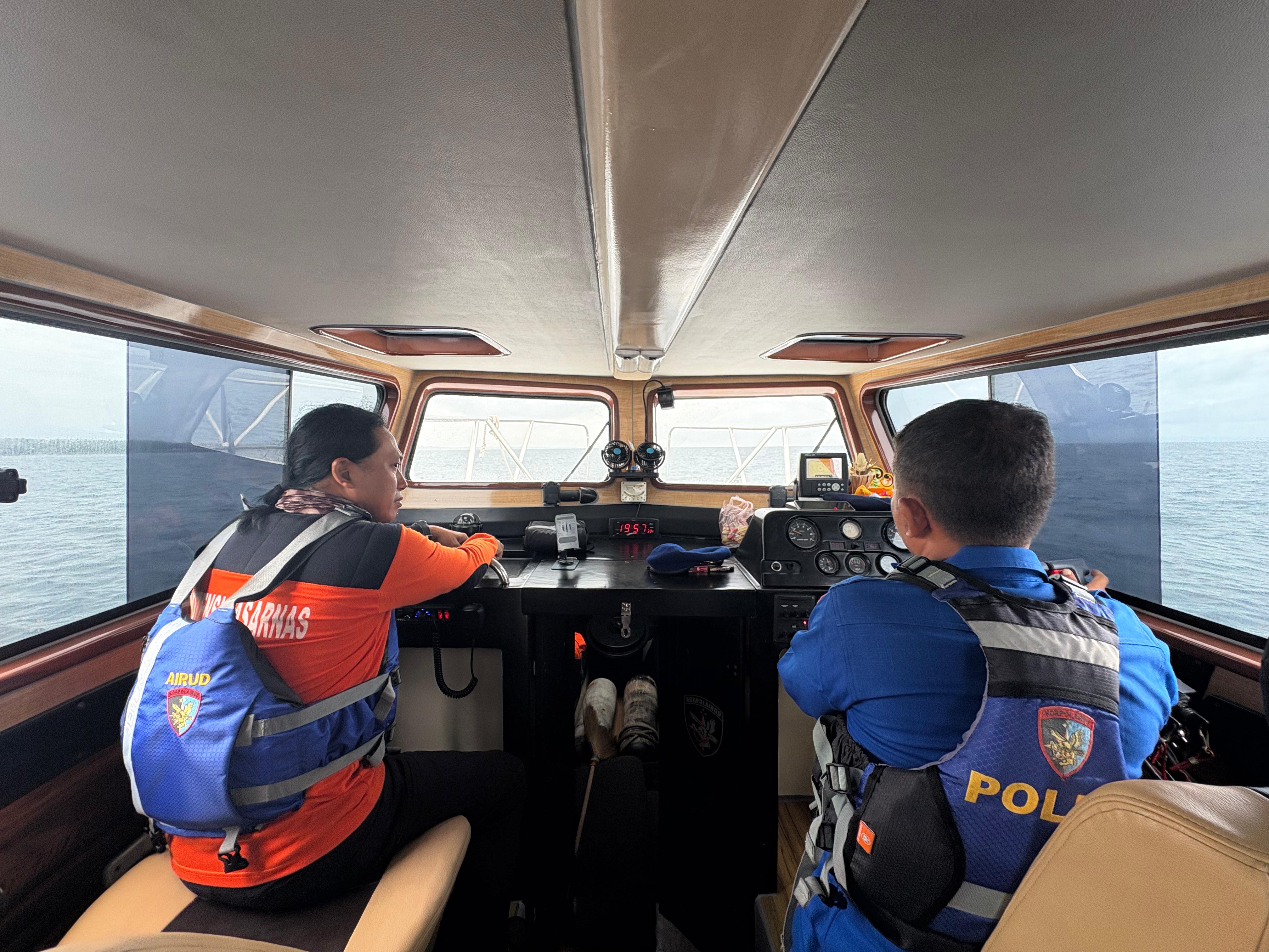 Sat Polairud Laksanakan Kegiatan SAR di Perairan Selat Bali