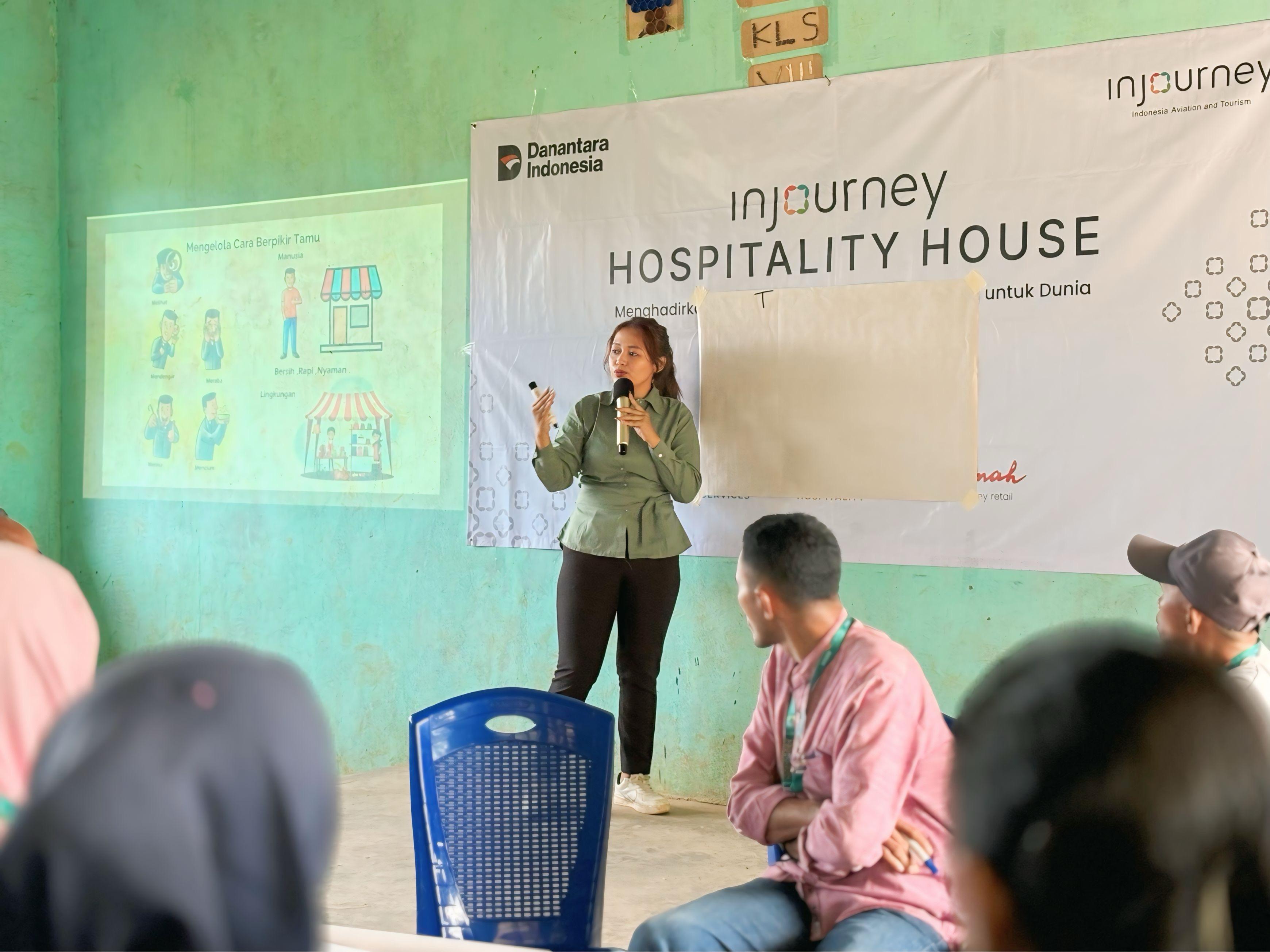 Meningkatkan Kualitas Pariwisata, Sarinah, InJourney Hospitality, dan IAS Gelar Pelatihan di Cunca Wulang
