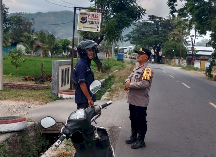 Kapolsek Reo, Pimpin Gelar Penertiban Kendaraan, Tertib Berlalu Lintas